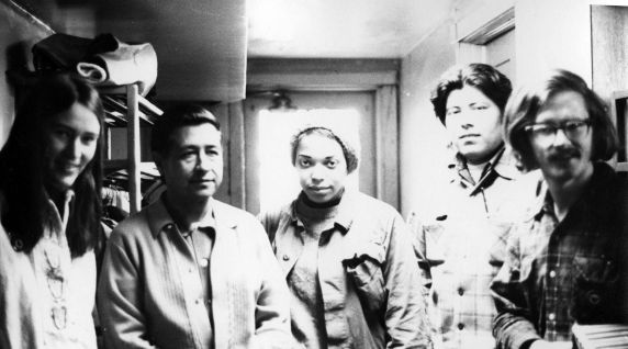 (3312) Cesar Chavez meets with Chicago Boycott volunteers (3312) Cesar Chavez meets with Chicago Boycott volunteers